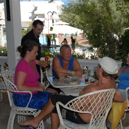 酒店 Morito 卡拉米洛